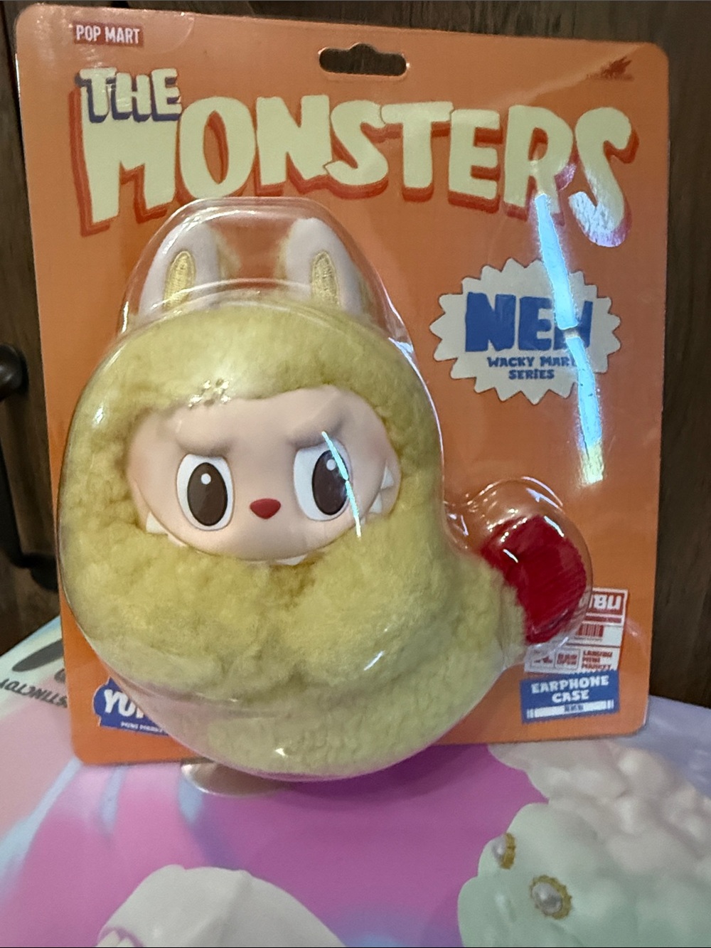 🆕 Pop Mart x The Monsters Shrimp Plush Earphone Case